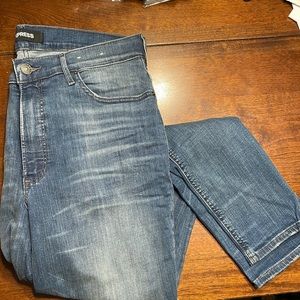 Express perfect curve legging jeans/high rise 14R